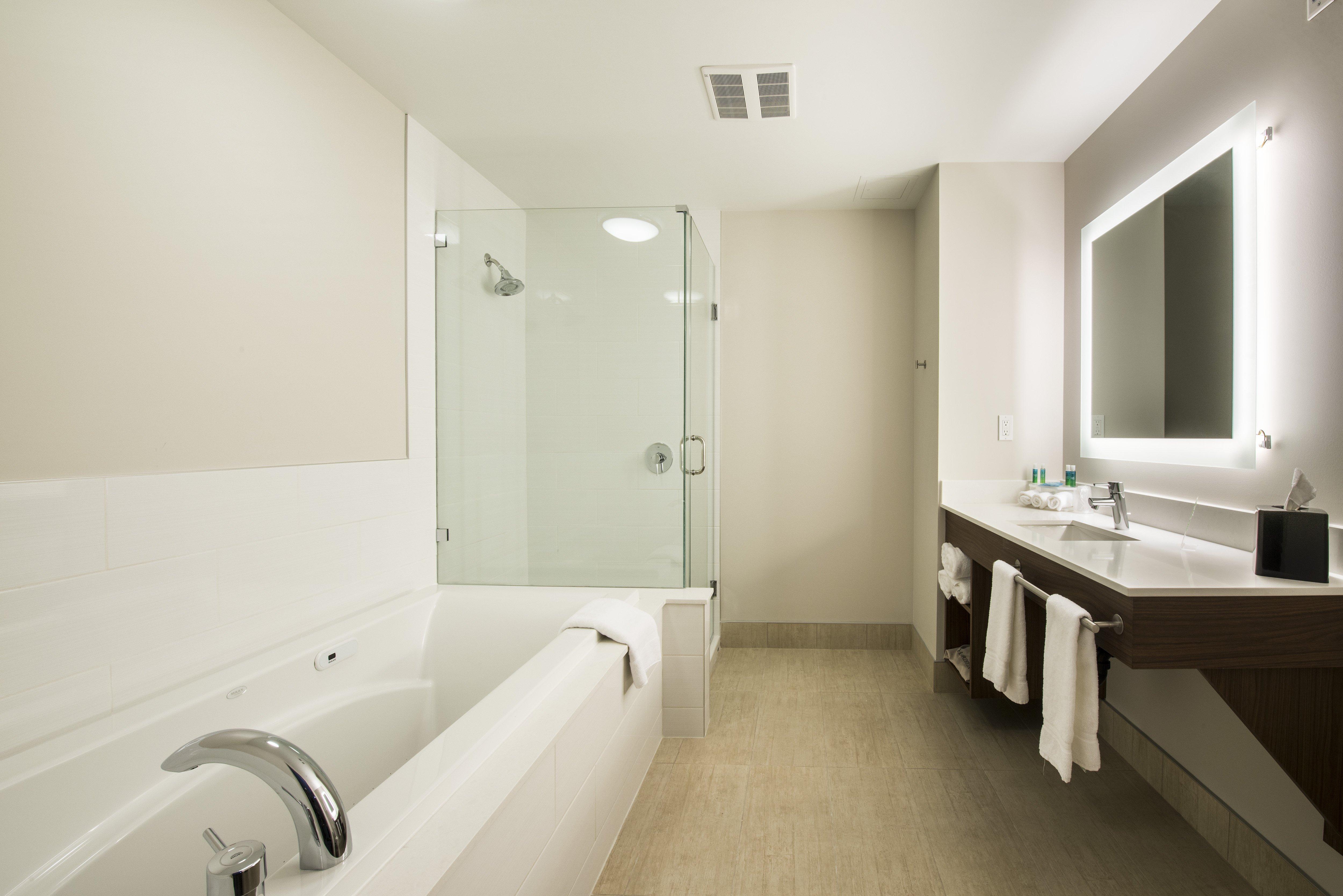 Holiday Inn Express & Suites Victoria-Colwood By Ihg Langford Eksteriør billede