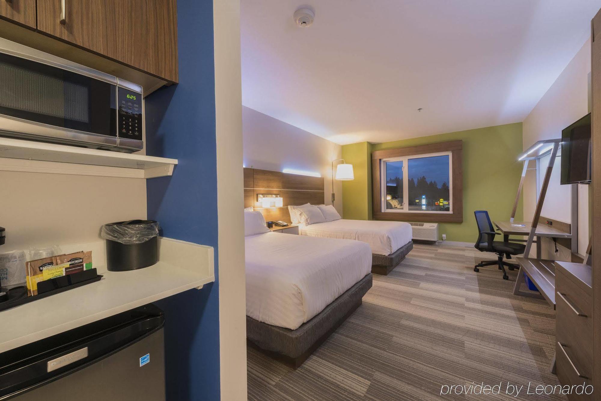 Holiday Inn Express & Suites Victoria-Colwood By Ihg Langford Eksteriør billede